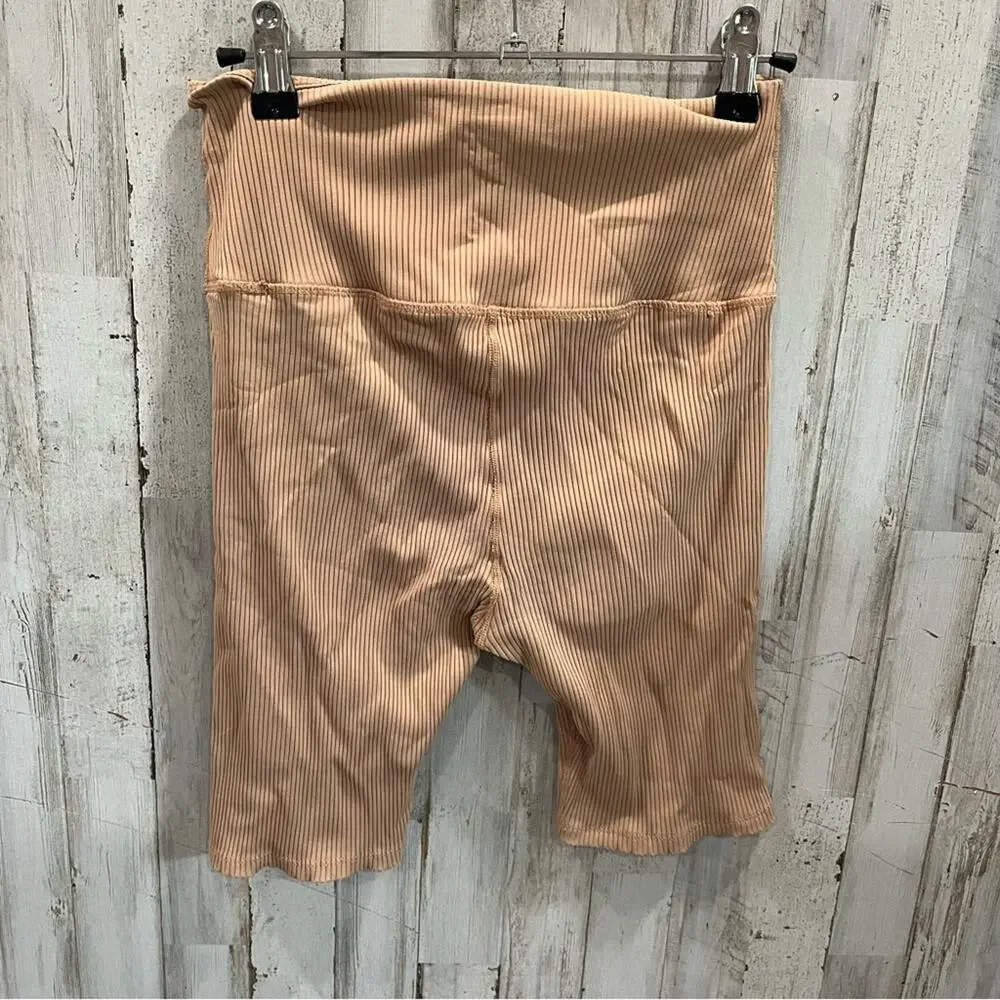 Love Tree Tan Ribbed High Rise Bike Shorts Womens Size Small 8” Inseam